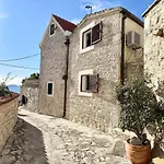 Tatil Evi Secret House Andrea Primošten
