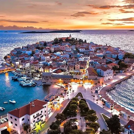 Secret House Andrea *