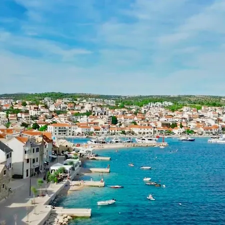 Secret House Andrea *