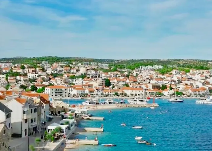 Secret House Andrea *